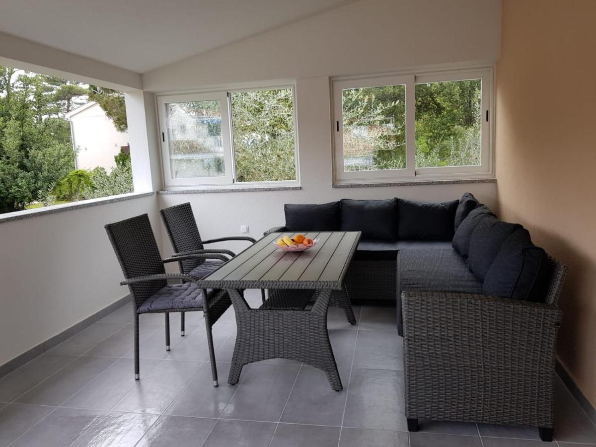 Relax Zone III Apartment Malinska Luaran gambar